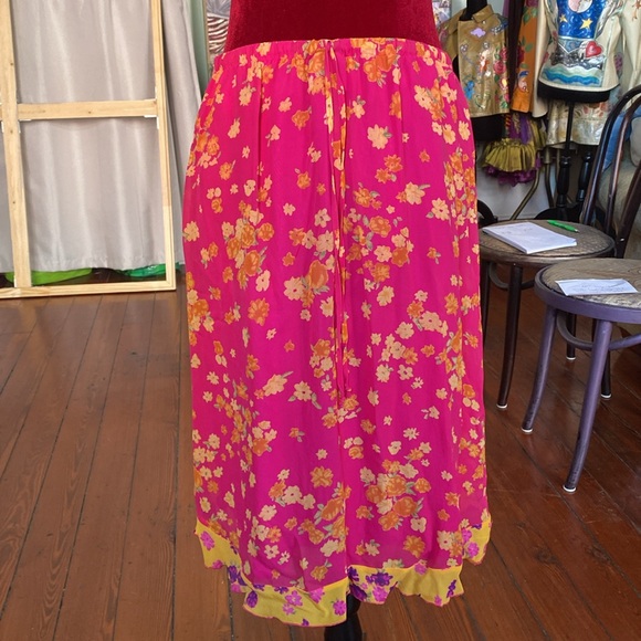 JOHNNY WAS SILK SKIRT - Picture 2 of 8